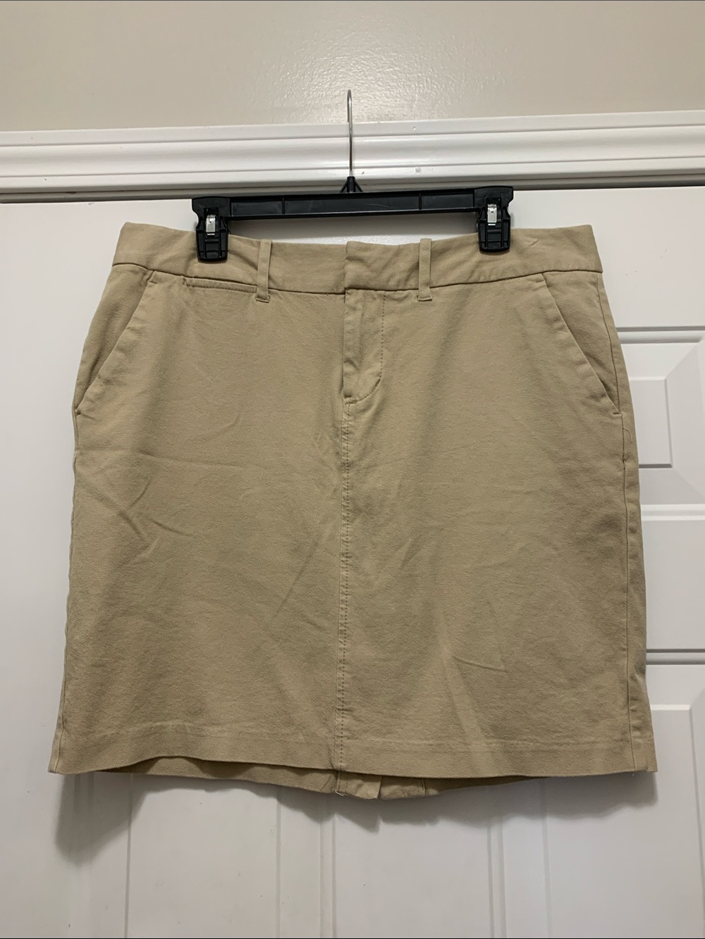3/$15 Old Navy Cotton Classic Beige Khaki Skirt Size 14